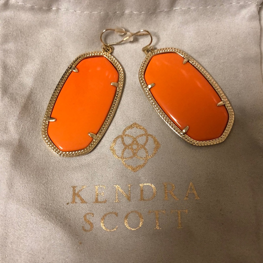 Kendra Scott earrings only worn once.